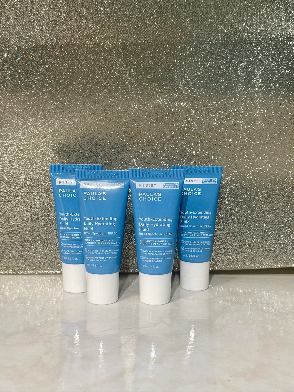 5 for $25 item🌺 Mini Paula’s Choice Resist Youth-Extending Daily Hydrating Fluid